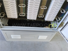 Outdoor 1200 pairs SMC cross connection cabinet with base