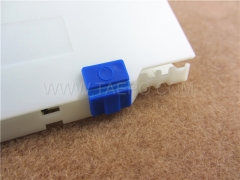 Plastic hinge between base and cover for TP-3115 fiber optic splice tray