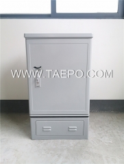 Outdoor SC type 96 fibers SMC fiber optic street cabinet with 4 plastic case slots