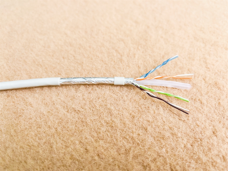 LAN cable, CAT6, FTP, 4 pairs, bare copper, AWG23,  solid coductor, 305m/roll