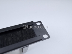 Metal cable manager, 5 plastic rings, 1U, with brush