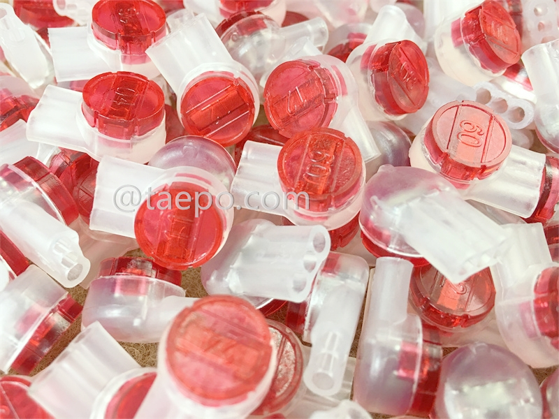 UR2 butt connector, 3-wire, 0.4-0.9mm conductor, max insulation 2.08mm, dual pins, gel filled