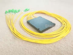 Fiber optic splitter, PLC, plastic case, G657A, 2x8, 2mm loose tube, 1m, with SC/APC connector